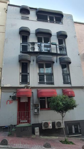 01 BRAND NEW EVERYTHING- Private luxury suite in Cehangir / Taksim